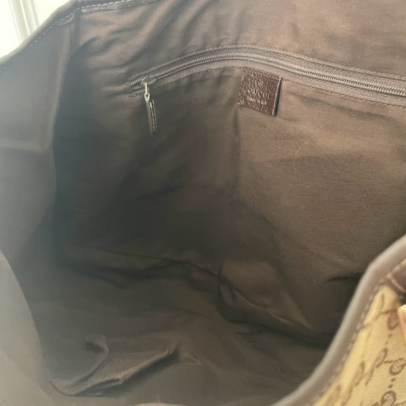 NWOT Gucci Mongram Canvas Abbey Hobo - Picture 8 of 8